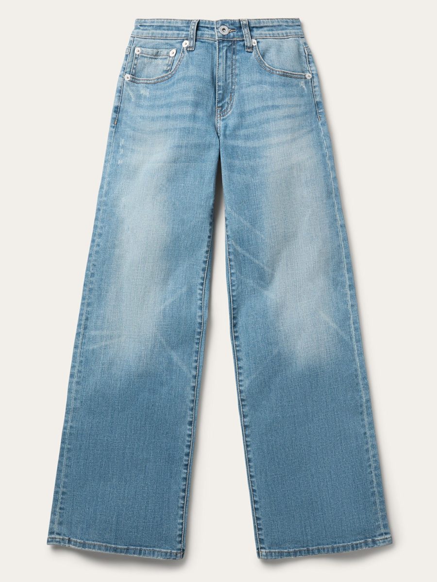 675 Mid-Rise Wide Leg Jeans