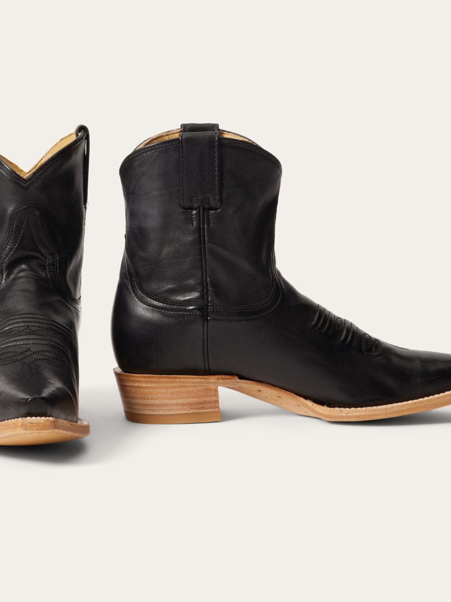 Riley Shorty Boots