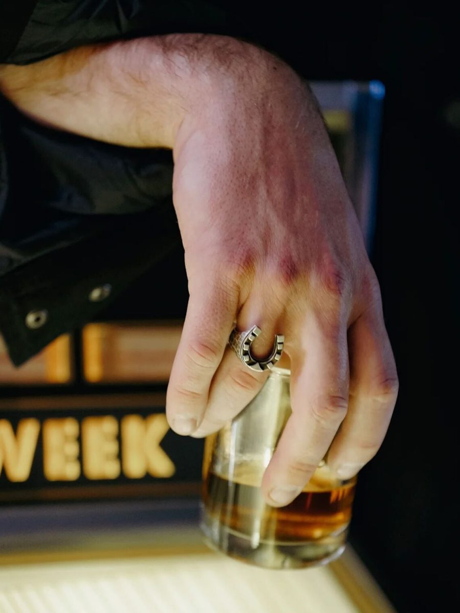 Horseshoe Ring