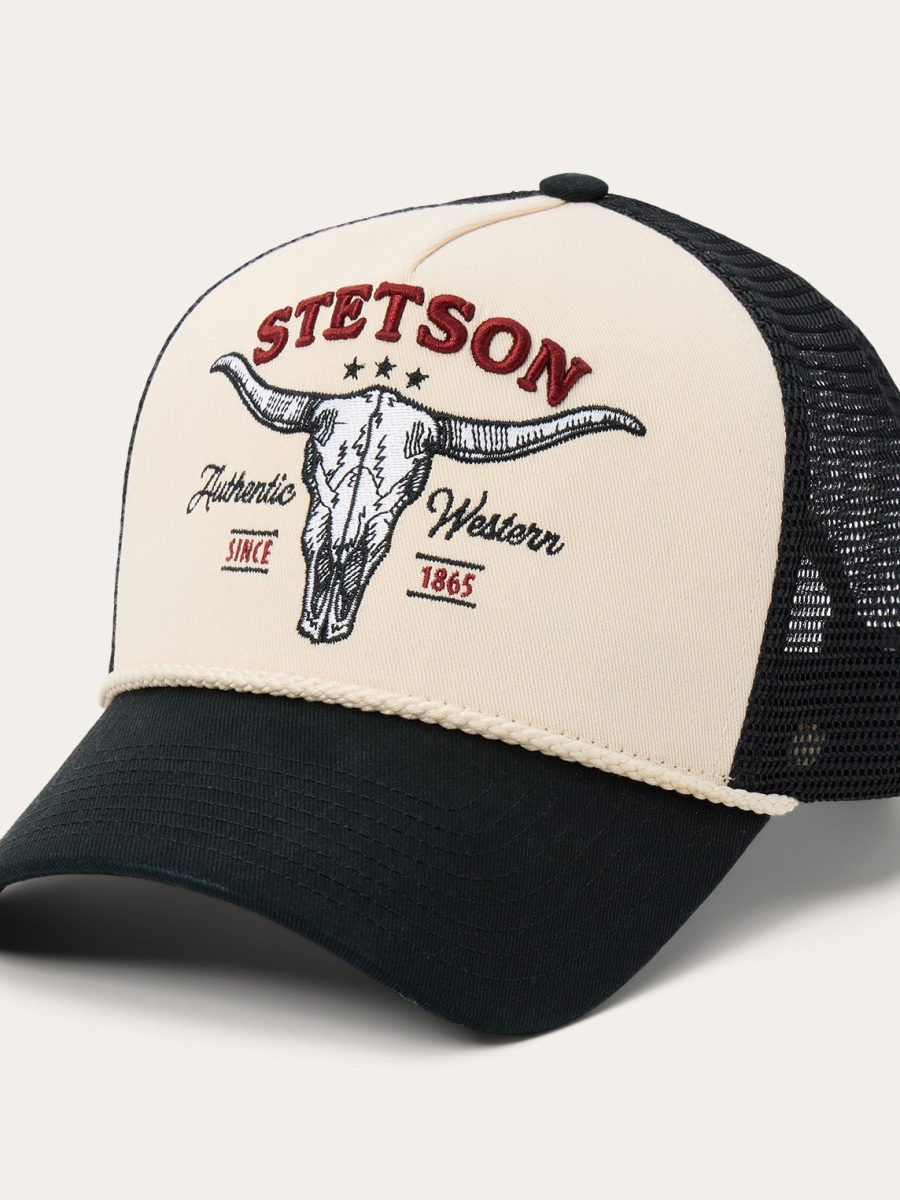 Skull Trucker Hat