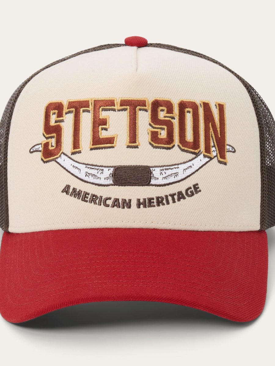 Longhorn Mount Trucker